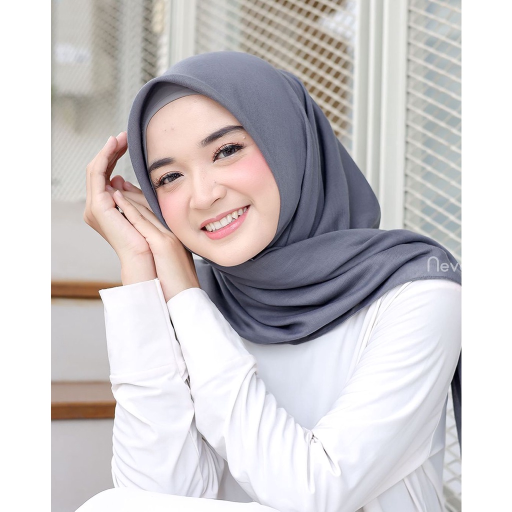 Jilbab polos paris premium / paris voal segi empat polos wanita / jilbab paris polos