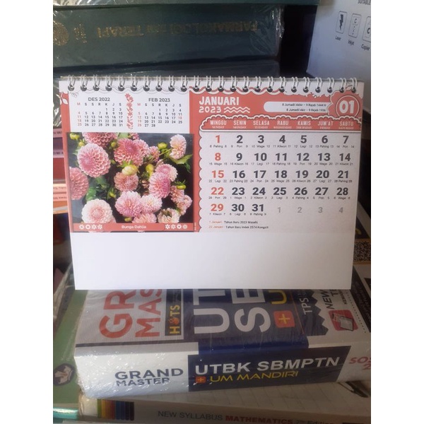 

kalender meja/duduk tahun 2023