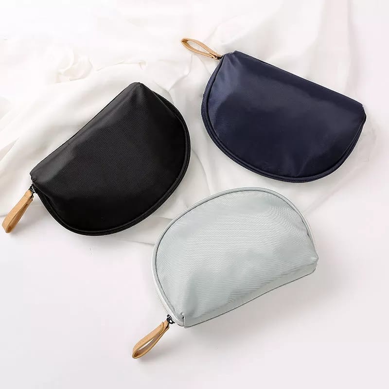 Pouch Makeup Cosmetic Travel / Dompet Alat Make Up Portable / Make Up Bag Pouch / Water Resistant Cosmetic Cube Pouch