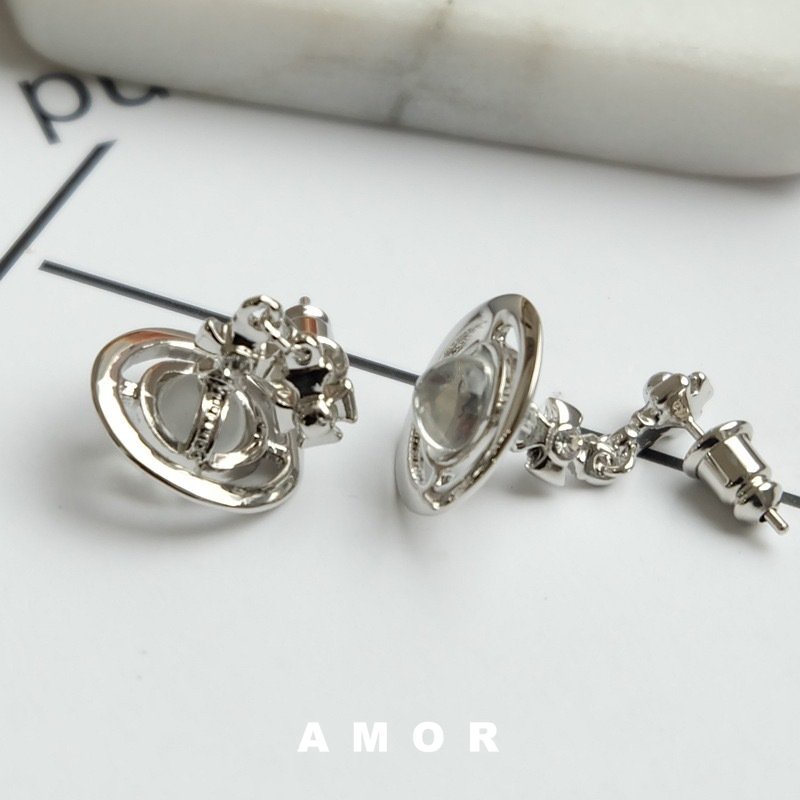 Vivienne westwood Vivian Bola Kaca Stereoskopik Saturnus earrings Anting Anting Desain Minoritas Perempuan Anting