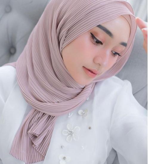 Terlaris  Hijab Plisket Pashmina Ceruty Babydoll  ✓