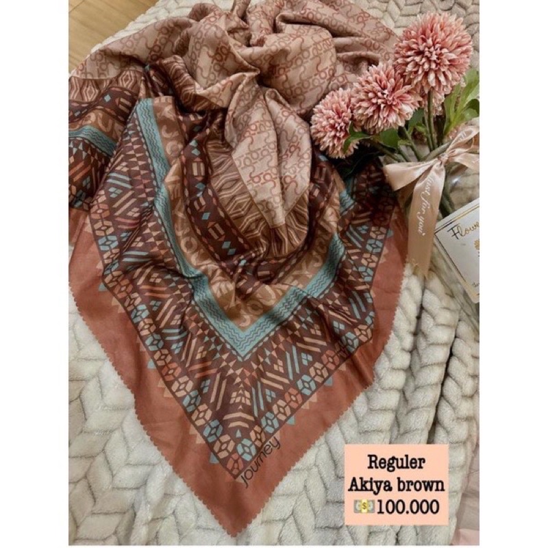 Hijab Segiempat Journey Scarves Akiya Brown