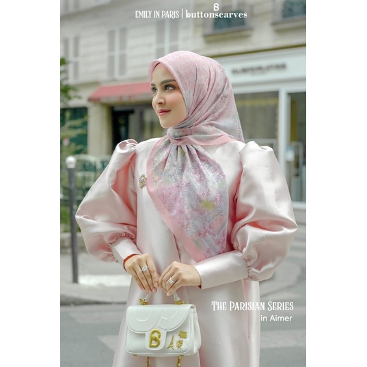 OPEN JASTIP BUTTONSCARVES ada BROS KECIL EMILY IN PARIS SILVER DAN GOLDTHE PARISIAN SERIES NEW BUKAN