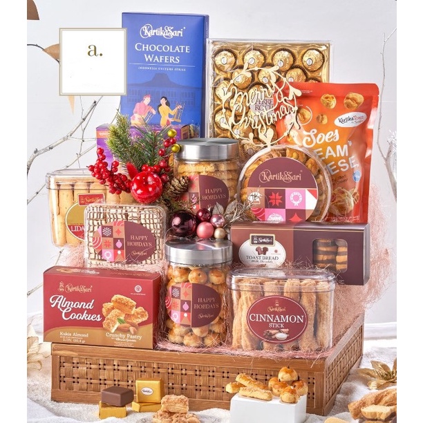 

READY CIKARANG 12 OCT 2024 - KARTIKA SARI HAMPERS A PARCEL NATAL CHRISTMAS NEW YEAR LIMITED EDITION 2022 GIFT BOX KARTIKASARI OLEH OLEH BANDUNG VIRAL SALE PROMO PAKET HADIAH BOLU CAKE LEGIT PIA ROTI PIE COOKIES PASTRY LAPIS BIRTHDAY CAKE KUE ULANG TAHUN K