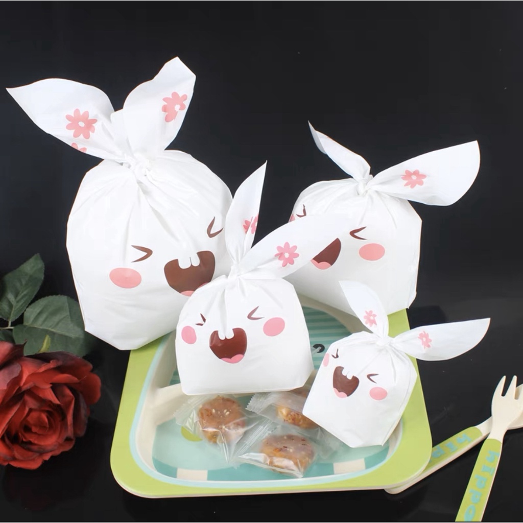 1pc EBM 13.5x22cm Plastik Rabbit Ear Bag hampers ultah suvenir