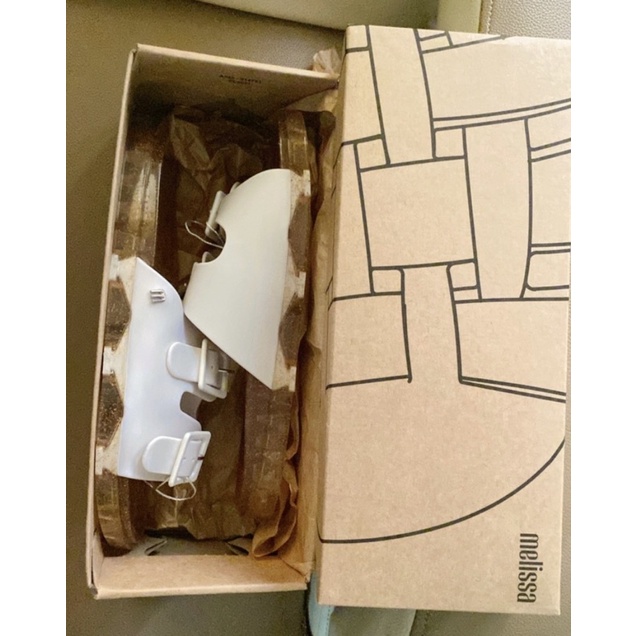 preloved melissa wide ad white rice