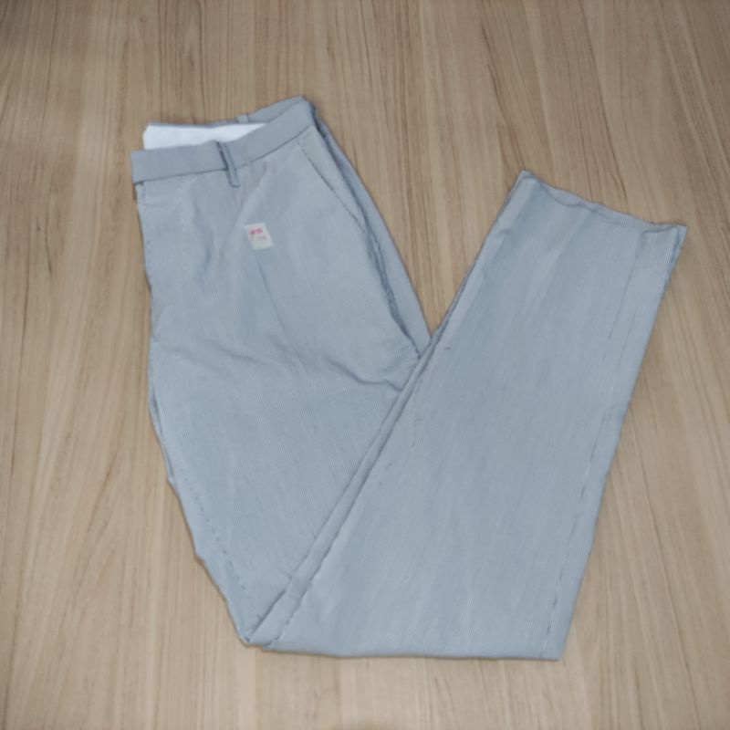 Celana Uniqlo second original pria 100% asli