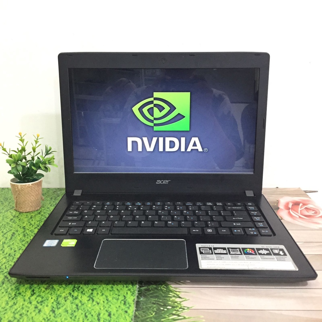 Laptop Gaming Acer Asprie E5-475G Core i5 RAM 8GB SSD 256GB Nvidia 940MX 4GB Mulus