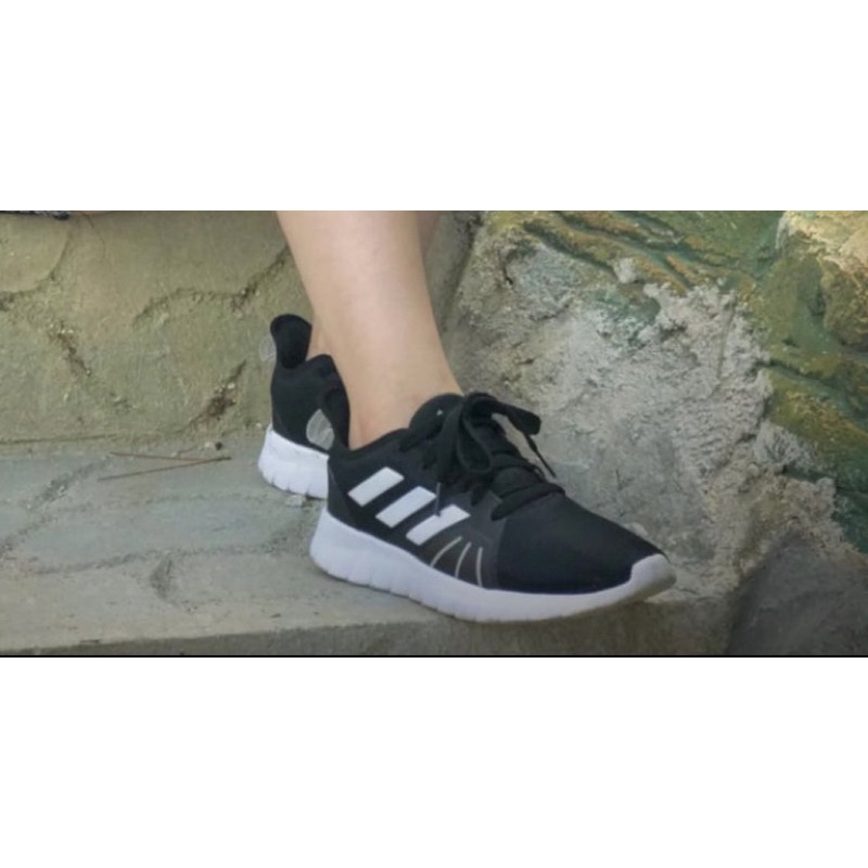 Sepatu Adidas Running Shoes Asweerun 2.0 Second Preloved Original 100% Size 39 Black