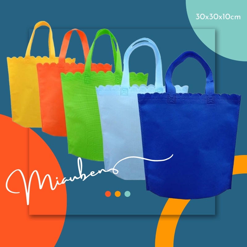 

Tas souvenir renda goodie bag 30x30x10cm spunbond