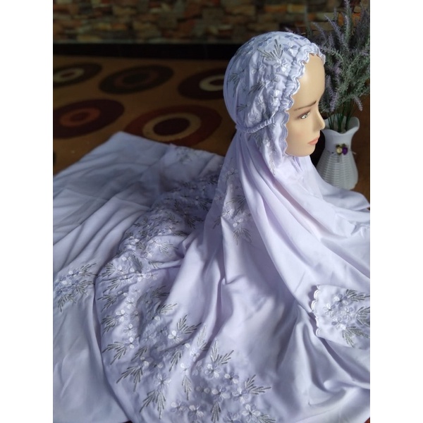 MUKENA DEWASA TERUSAN LAJURAN BORDIR PUTIH