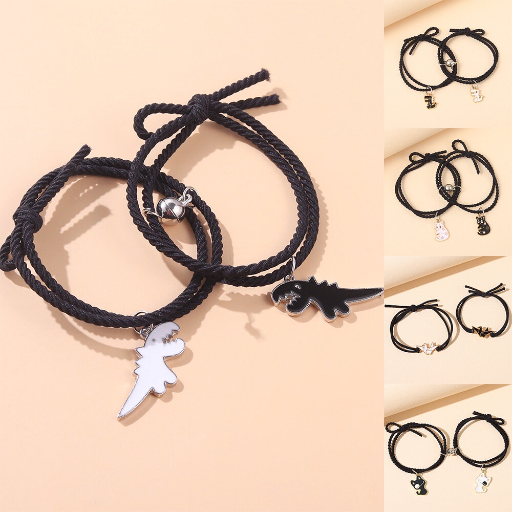 2pcs/set Magnet Couple Gelang Lucu Kartun Kucing Dinosaurus Liontin Pesona Adjustable Tali Elastis Gelang Pergelangan Tangan Hadiah Kekasih Untuk Wanita Pria