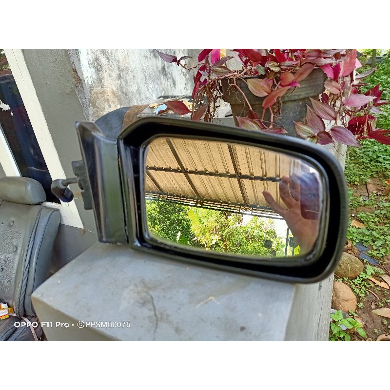 spion manual mazda 323 1985-1989 Ford laser (kanan)