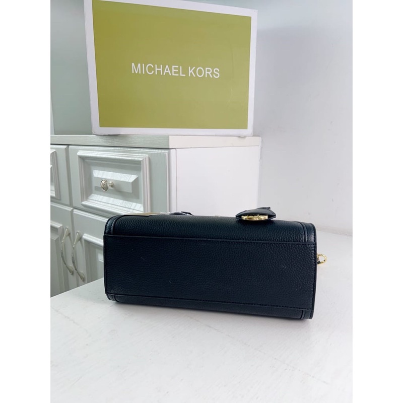 Michael Kors M-K 2228 Chantal Old Flower Black Leather