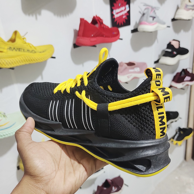 Sepatu Sneakers Pria Running Fashion Trendy- 085