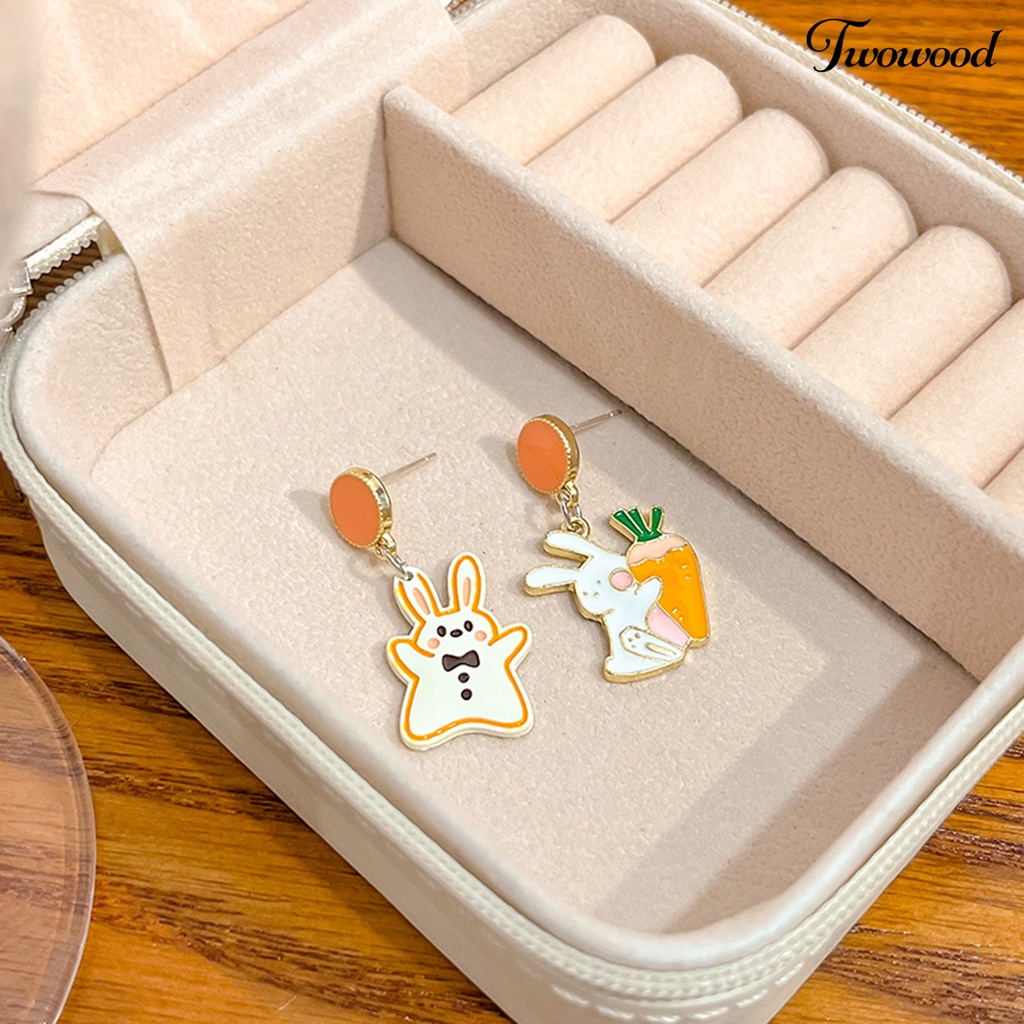 Twowood 1pasang Ear Studs Asymmetric Lucu Mini Hypoallergenic Alloy Hadiah Fashion Perhiasan Kartun Kelinci Wortel Liontin Menjuntai Anting Untuk Pacaran