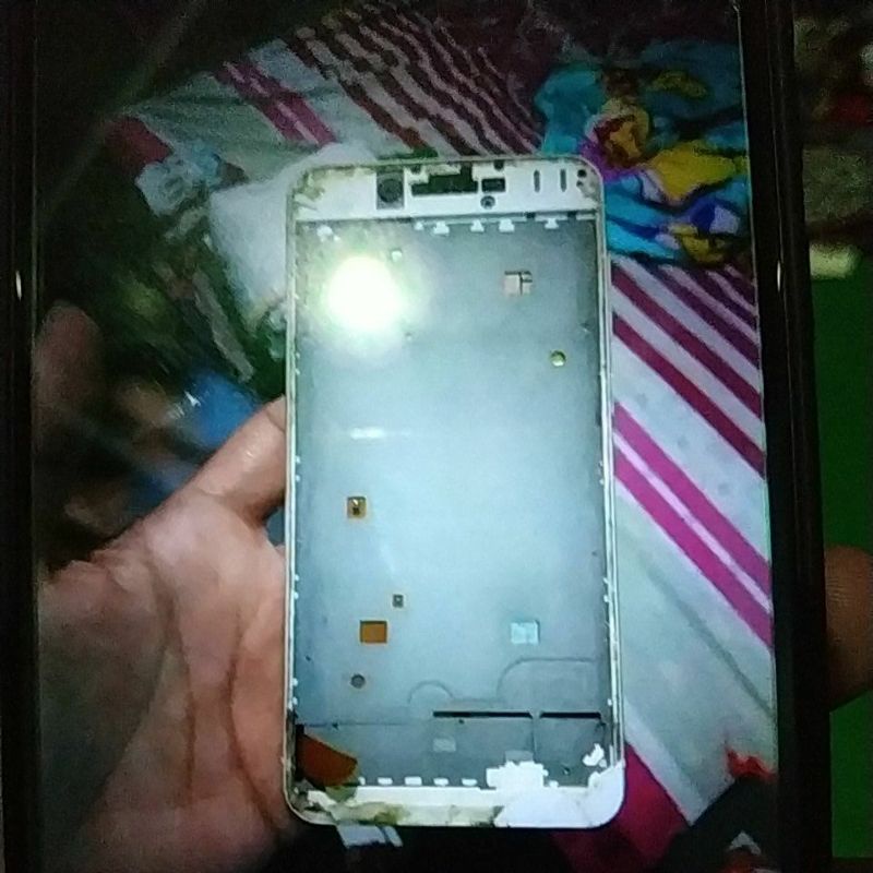 vivo x6d, minus lcd batre, ada pola