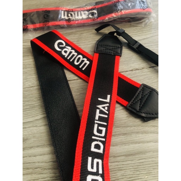 Tali kamera / strap pengait kamera DSLR/mirorles