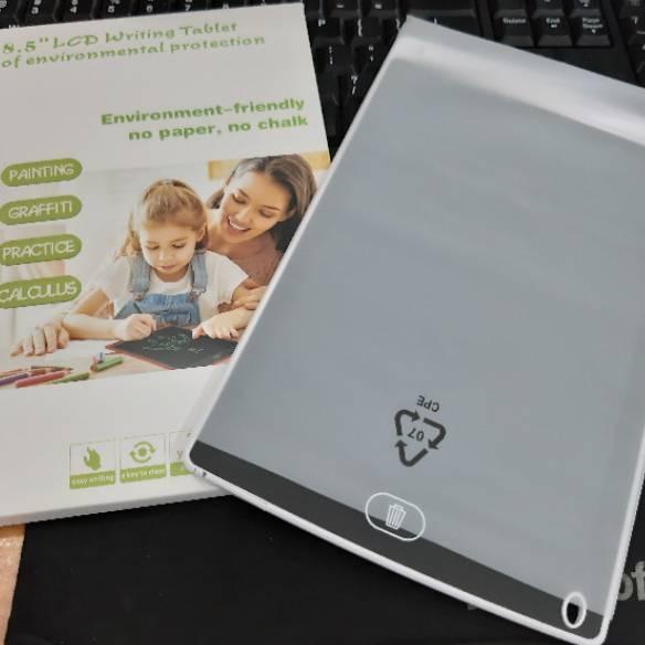 

3KD♠ VICMALL - Papan Tulis Anak LCD Writing Color Board 8.5" Papan Tulis Tablet Anak /LCD Writing tablet 8.5” / Papan Tulis Anak Pasti Ada