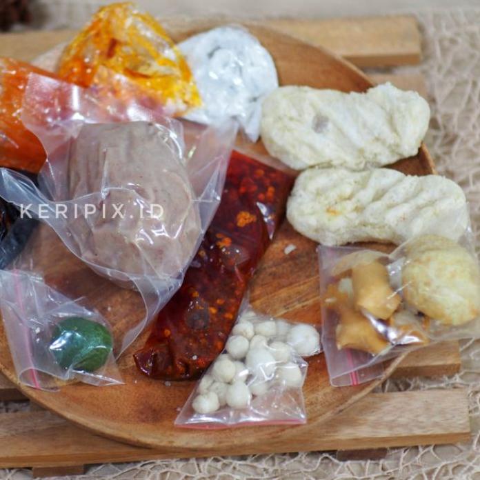 

Baso Sapi Isi Tetelan | Keripix.id