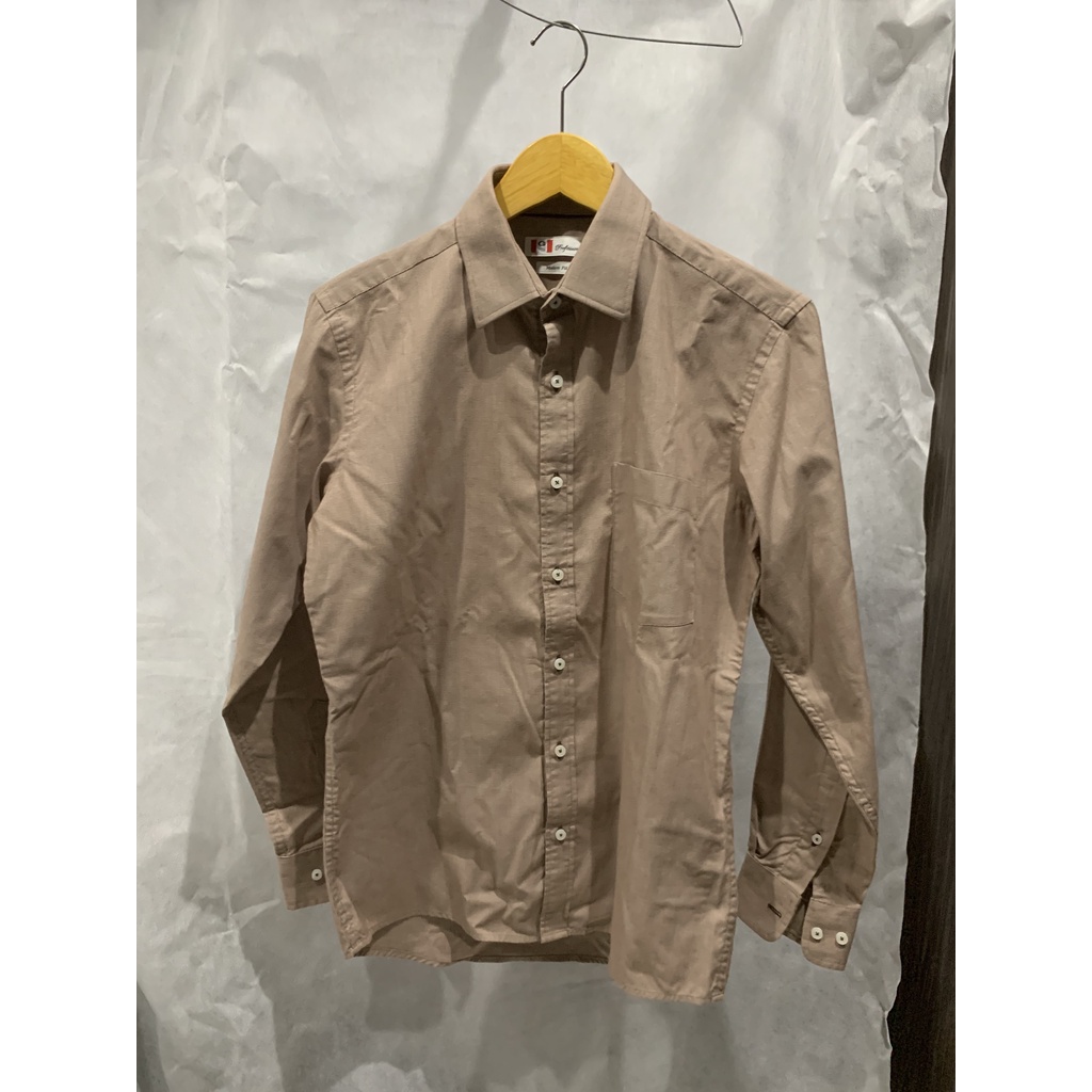 Kemeja Pria GQ Professional Preloved Second Bekas