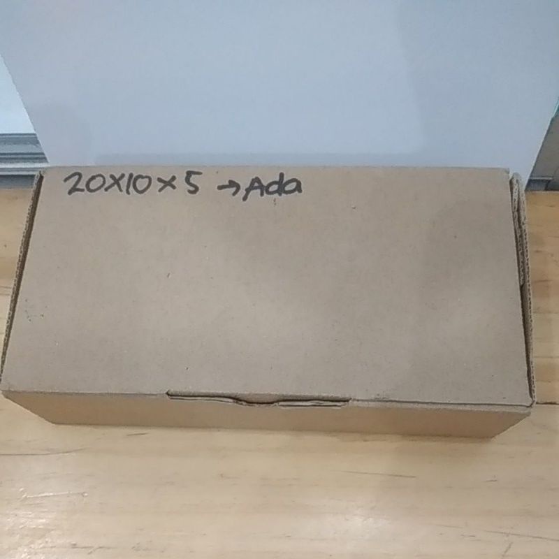 

box e-fkute 20x10x5 cm