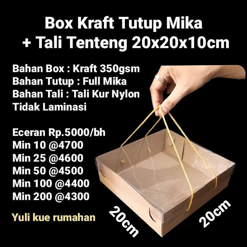 

Box Kraft Tutup Mika + Tali Tenteng 20x20x10cm