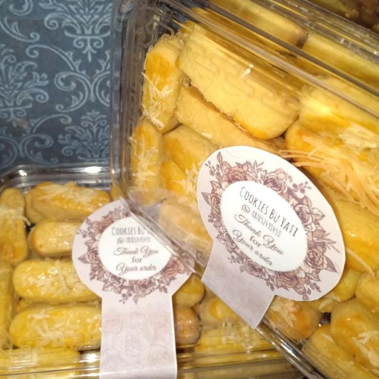 

↱ KUE KERING/KASTENGEL RENYA 250gr ぷ