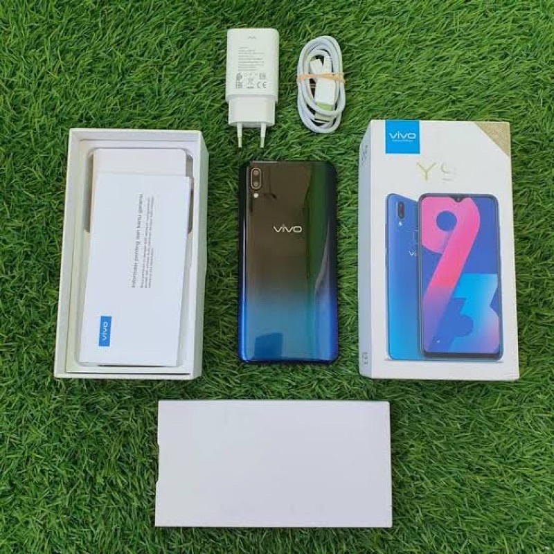 Vivo y93 ram3 /32gb bekas lengkap