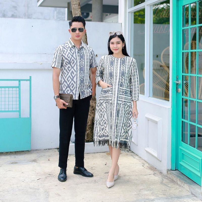 baju couple tenun - set baju tenun couple - couple tenun jepara terbaru - set kemeja dress tenun cou