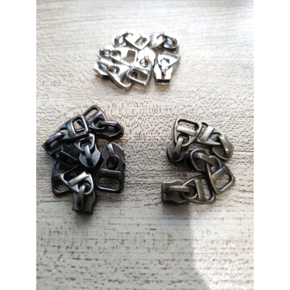kepala resleting gigi plastik uk 5/code # A LN NK /pcs