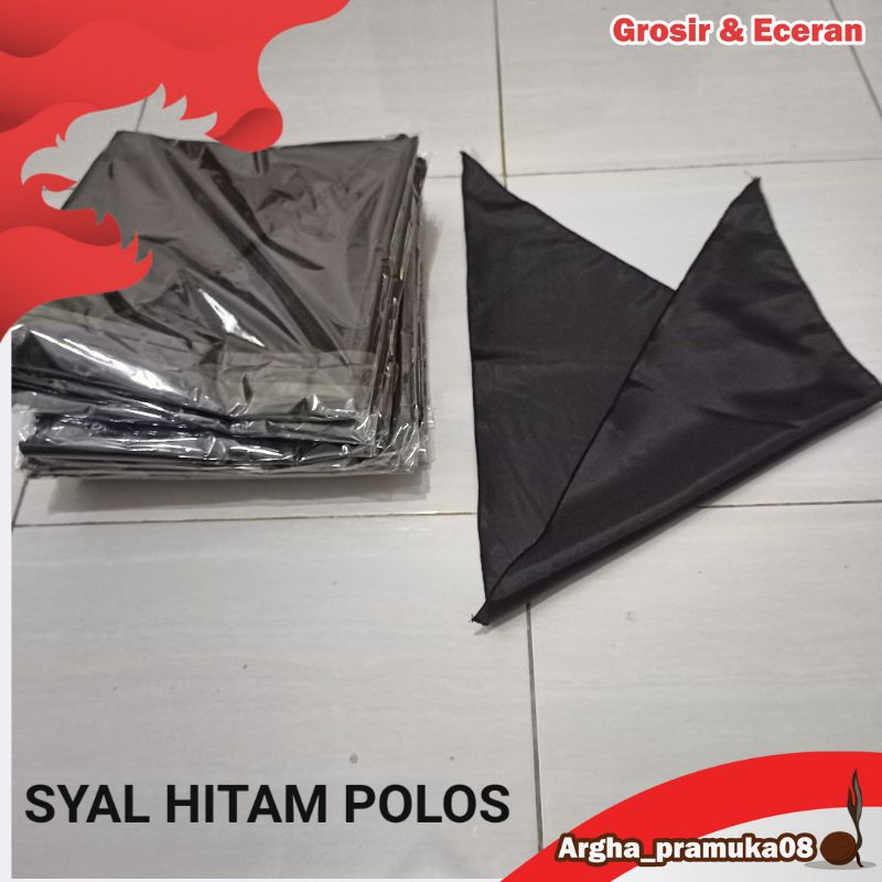 Syal Slayer Bandana Segitiga Hitam Polos bijian