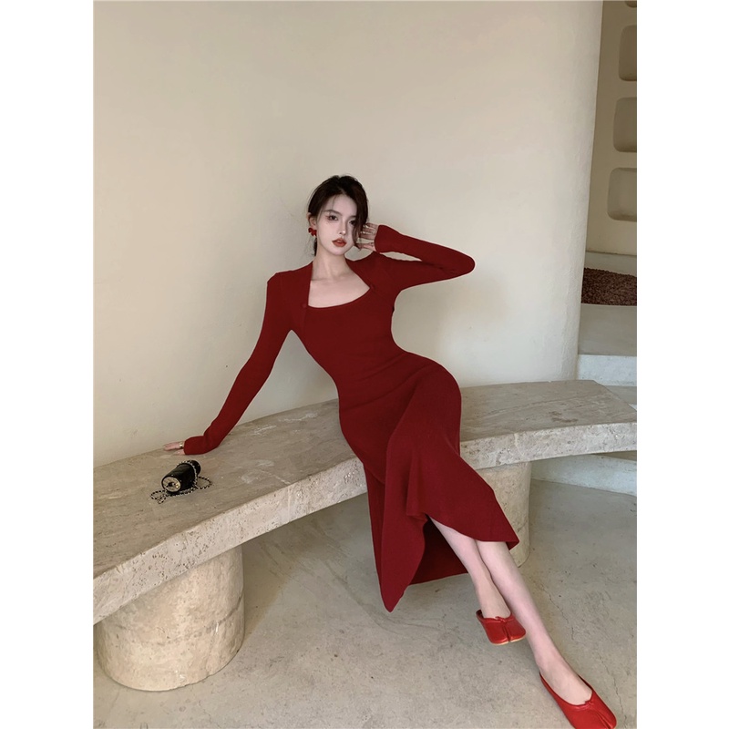 №✁Suhao Kerah Persegi Lengan Panjang Rajutan Gaun Wanita Musim Gugur Keinginan Murni High-End Red Bottoming Temperamen Slim Rok Panjang