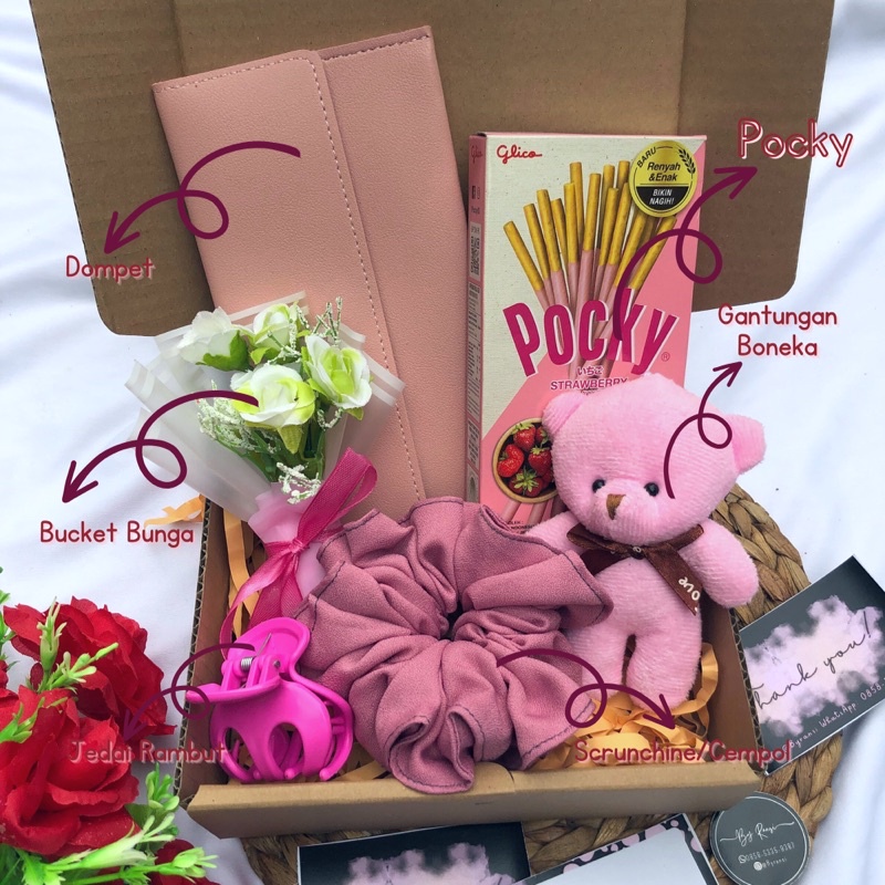 

HAMPERS CEWEK / GIFT CEWEK / KADO CEWEK