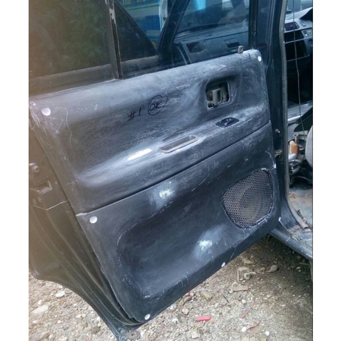 Doortrim kijang kapsulDoortrim kijang kapsul custom model new model bahan fiber bisa untuk semua tah