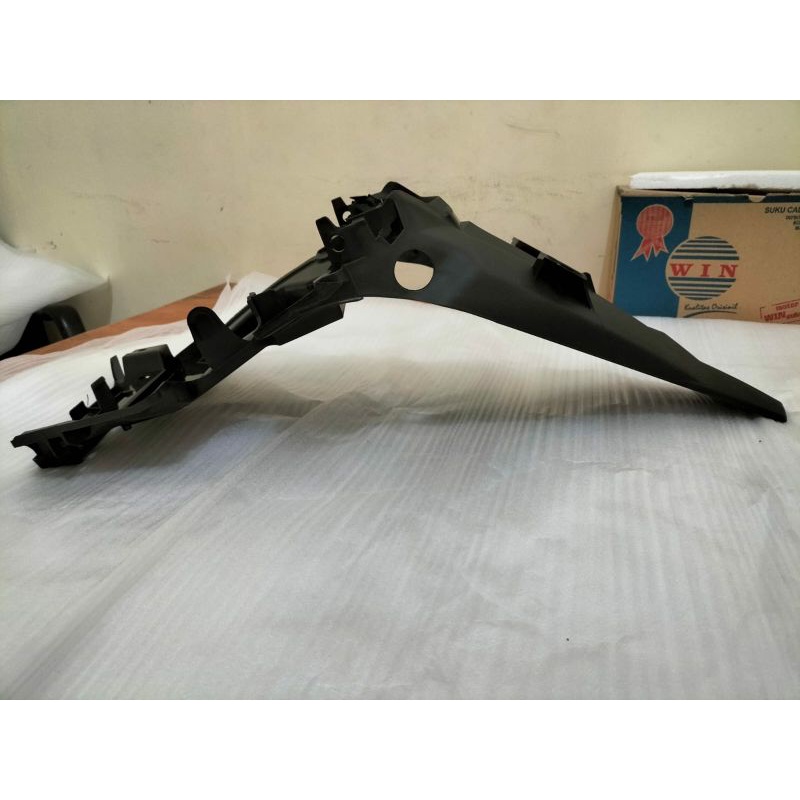 SPAKBOR BELAKANG BEAT FI