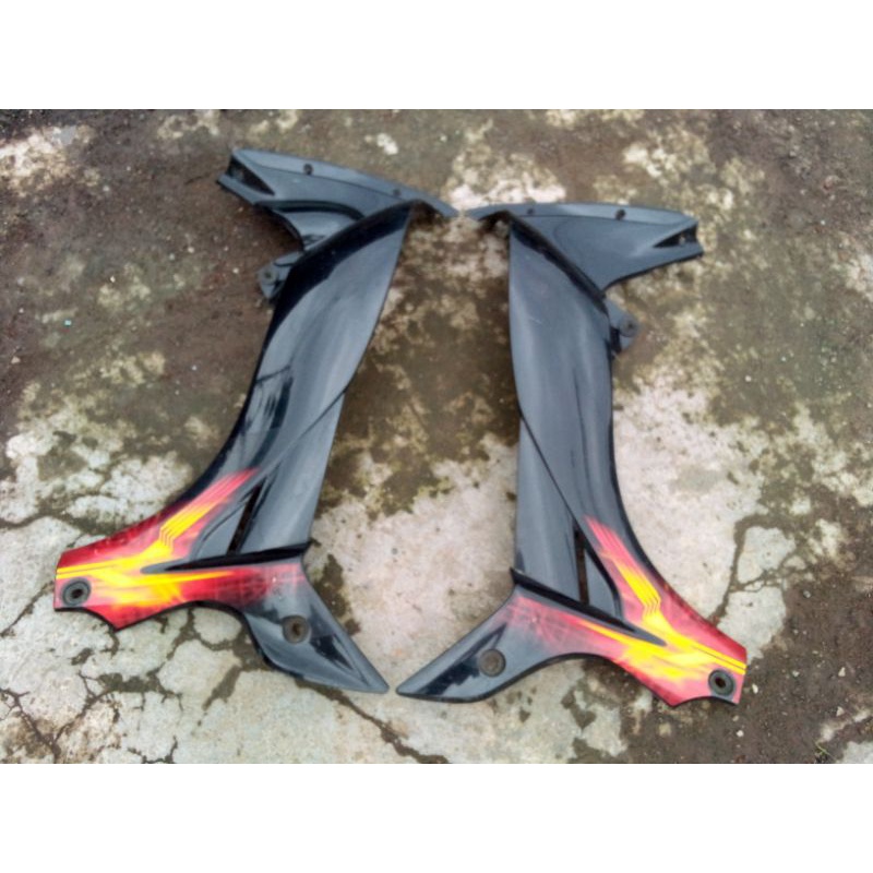 sayap dalam Yamaha Fiz FIZR ORIGINAL