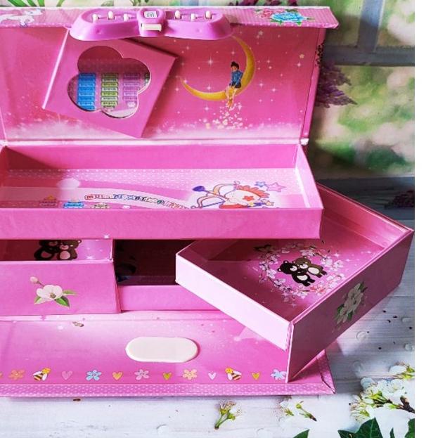 

Update !! TEMPAT PENSIL ANAK PEREMPUAN KODE SUSUN 3 TEMPAT PENSIL ANAK PEREMPUAN ADA KUNCI TEMPAT PENSIL ADA KODE TEMPAT PENSIL ANAK PEREMPUAN TINGKAT TEMPAT PENSIL ANAK LAKI LAKI TINGKAT .. .. .. ..