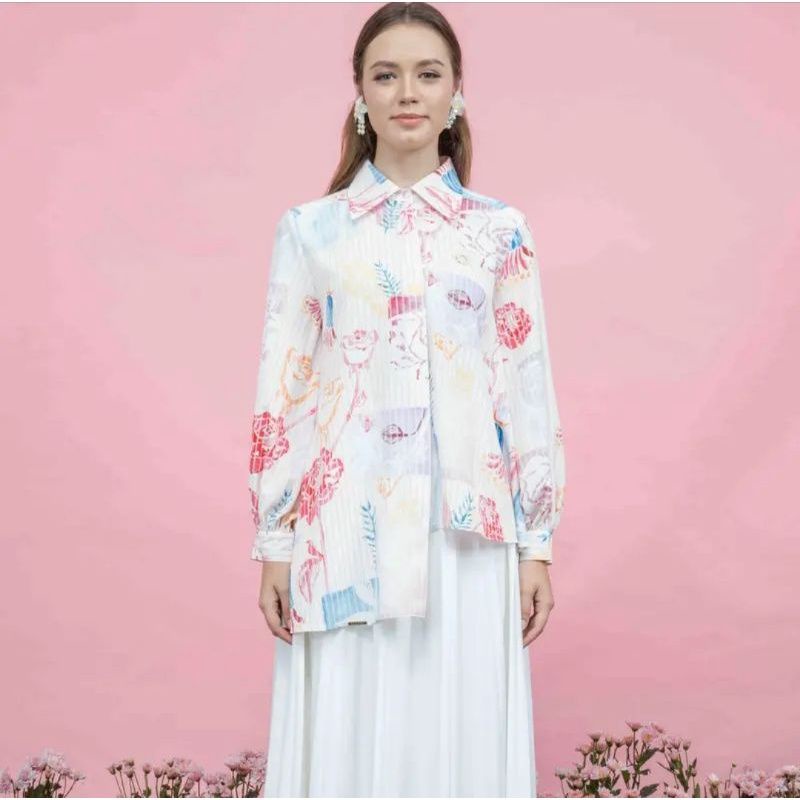 Abbey blouse sale wearing klamby size L