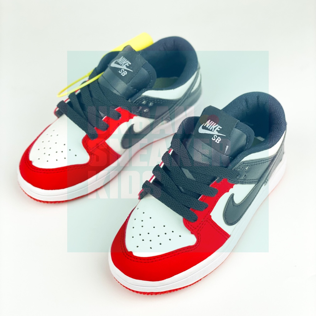 Sneakers Dunk Sepatu Anak Laki Laki Import Hitam Merah Usia 3-10 Tahun - Urban Sneaker Kids