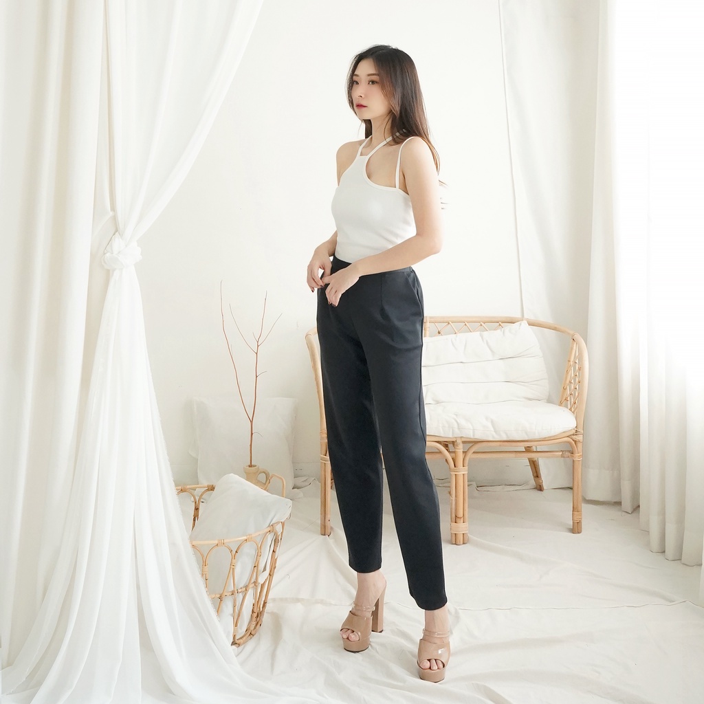 Korean Halter Tanktop Crop Top Knit Wanita Korean Style 195
