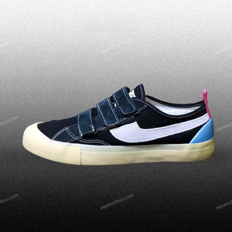 SEPATU CHEZZ PURWARUPA CYAN BLUE