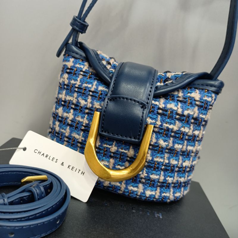 CK036JNR CK GABINE MINI BUCKET BAG