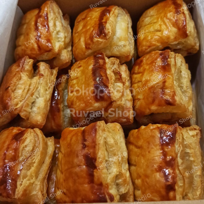 

Sosisbrood Cheese ,Saucijsbrood Cheese Tx0468