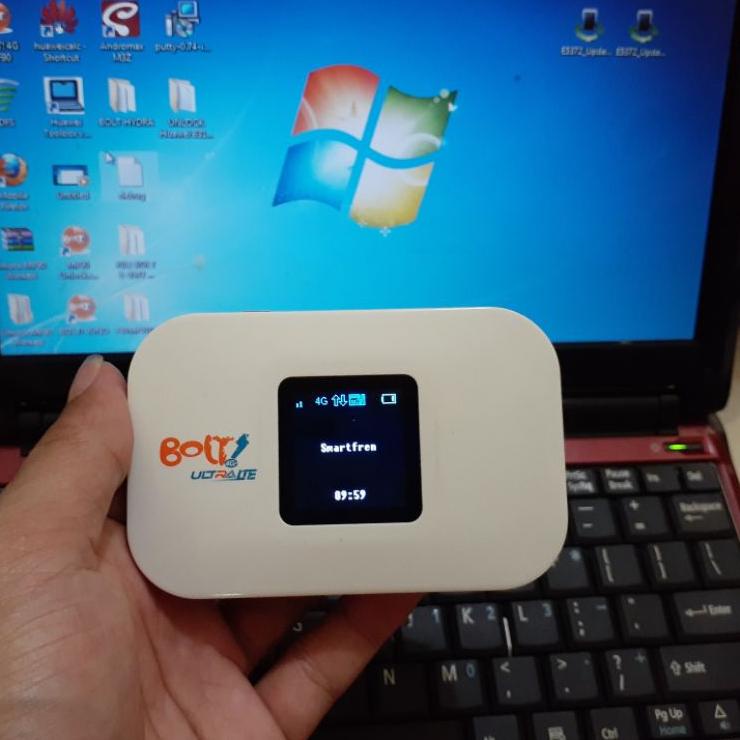 Menarik Modem Wifi Mifi BOLT AQUILA 4G Unlock Smarfren - Telkomsel - By.u - Wifi Portable - Router