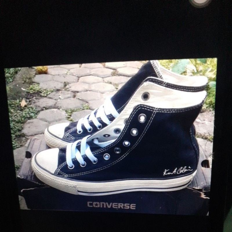 converse kurt cobain