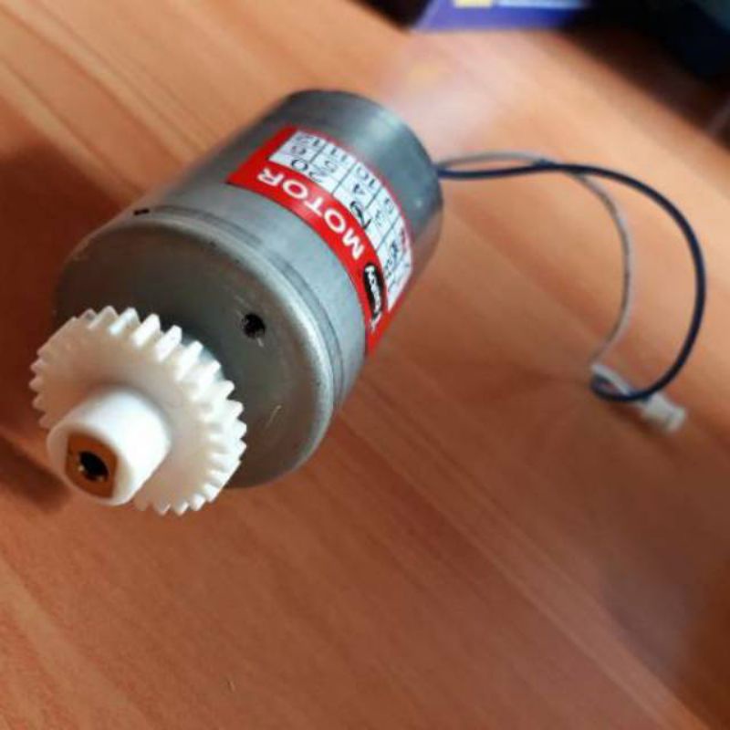 dinamo besar + gear ayunan listrik