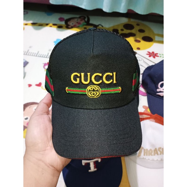 Topi GUCCI