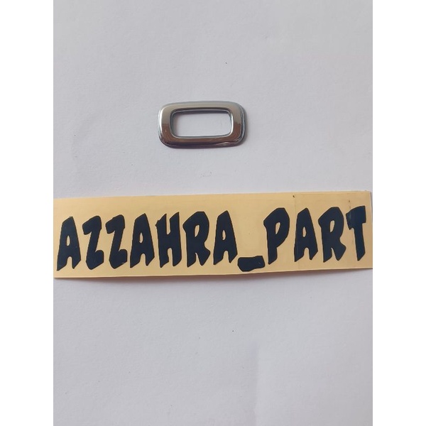 Emblem Logo Scoopy Timbul  2021-2022 Huruf { O } Silver Original Honda 86836-K2F-N10ZB