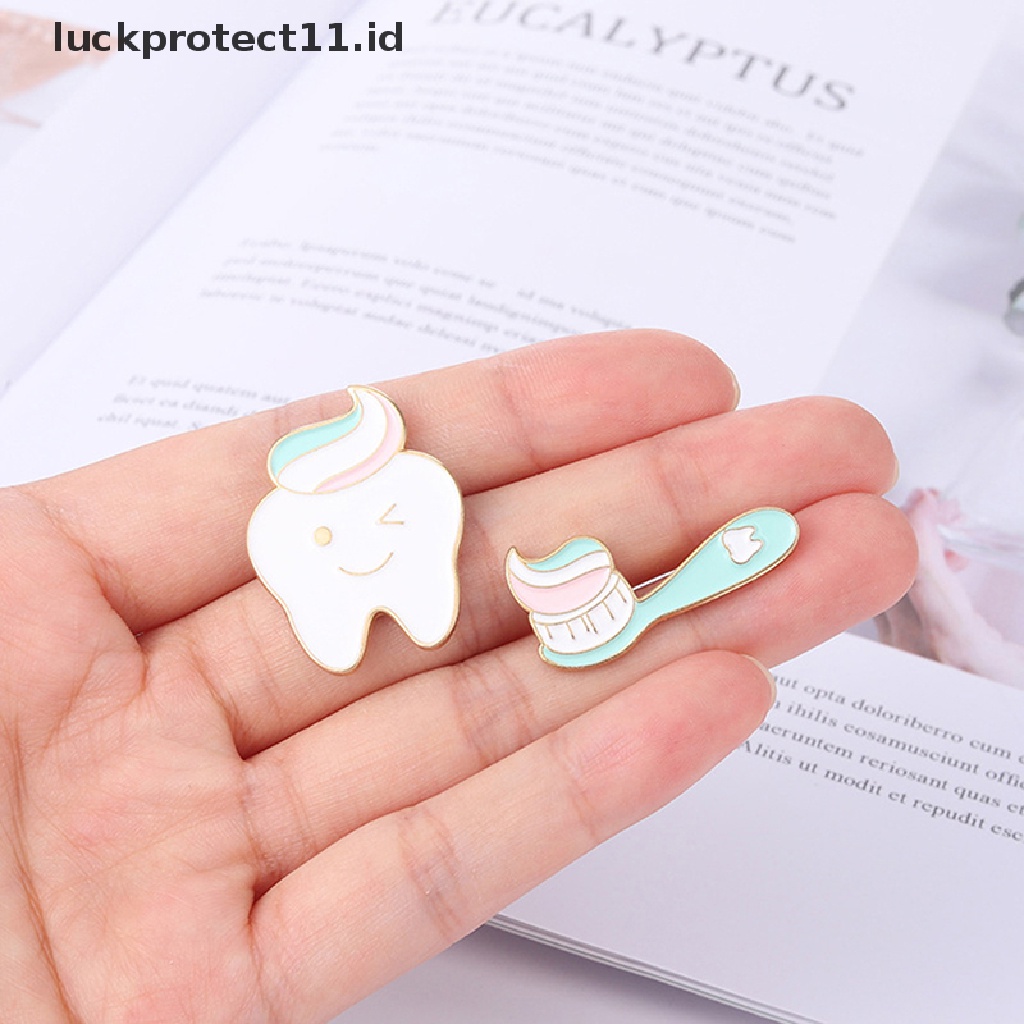 /Fashion Hot// Fashion// Pin Enamel Gigi Dan Sikat Gigi Kedip Smile Tooth Bros Badges.